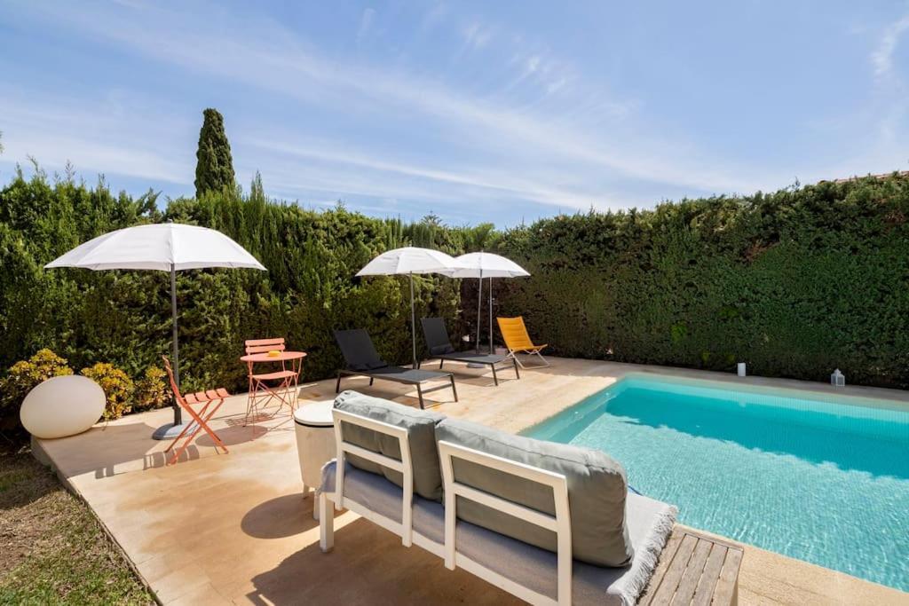 Balcones Villa